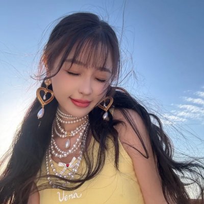 传闻中的女人